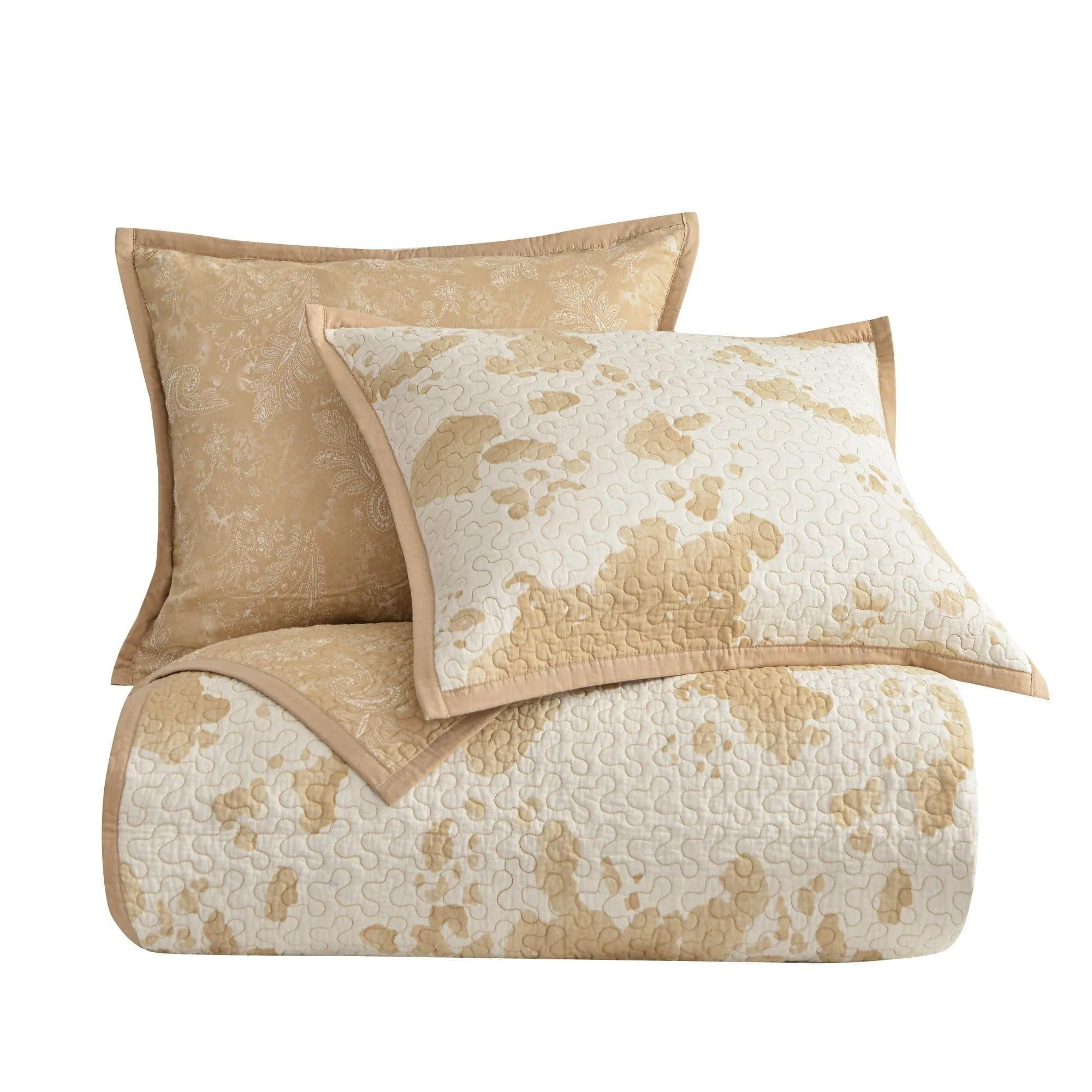 Beige & White Cowhide Print Quilt Set