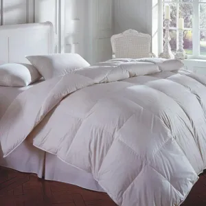 Cascada Peak 600  White Down Comforter by Downright