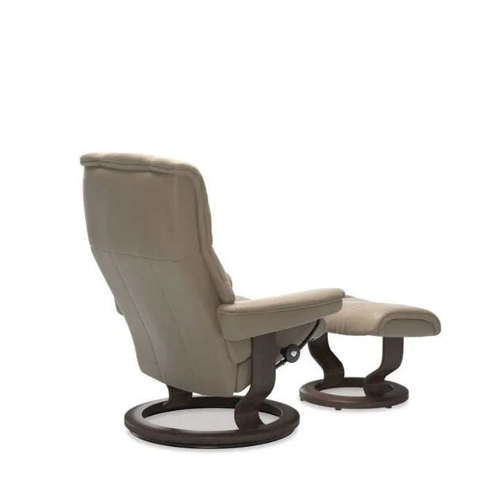 Stressless® Mayfair Small Leather Recliner - Classic Base (Cori Fog)